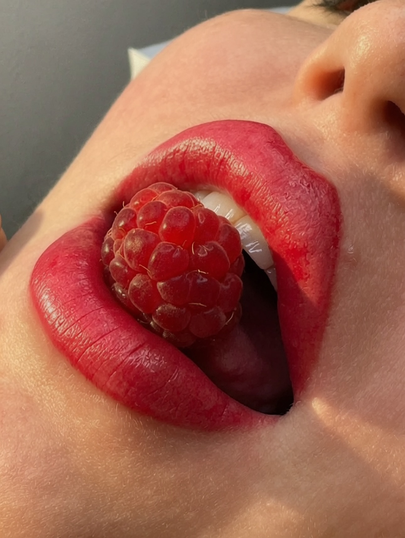 Lūpų permanentinis makiažas (Lip blush)