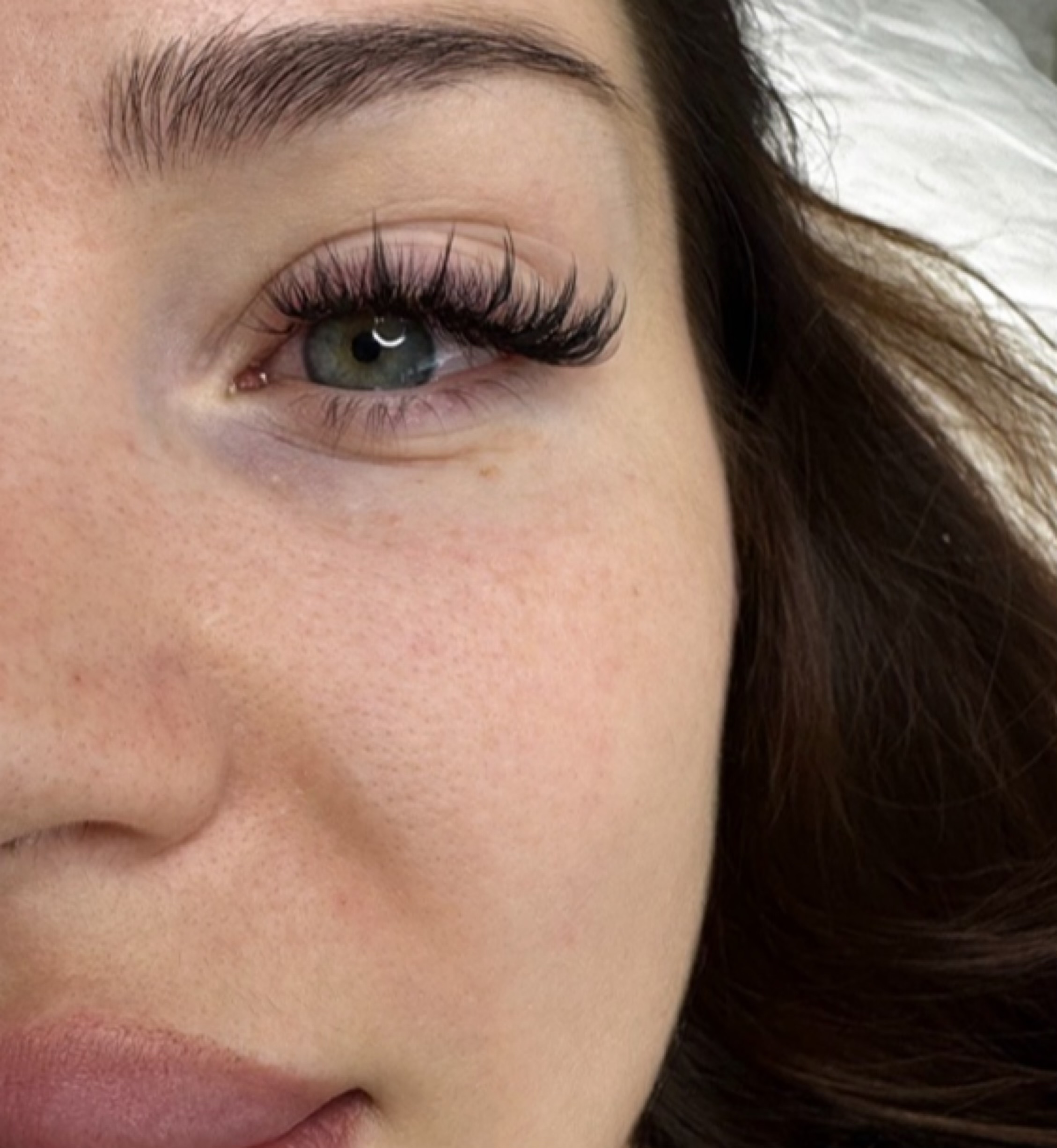 Stilizuotas blakstienų priauginimas